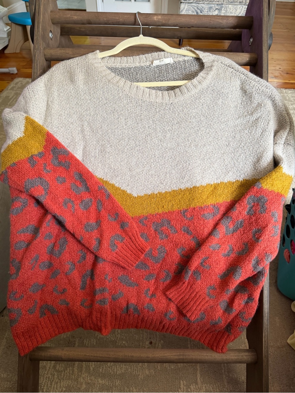 easel Colorblock Leopard Crewneck Sweater in Coral, Mustard & Cream